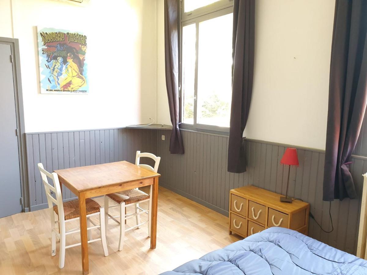 Camping Des 2 Rives- Chambres Etang-sur-Arroux Ngoại thất bức ảnh